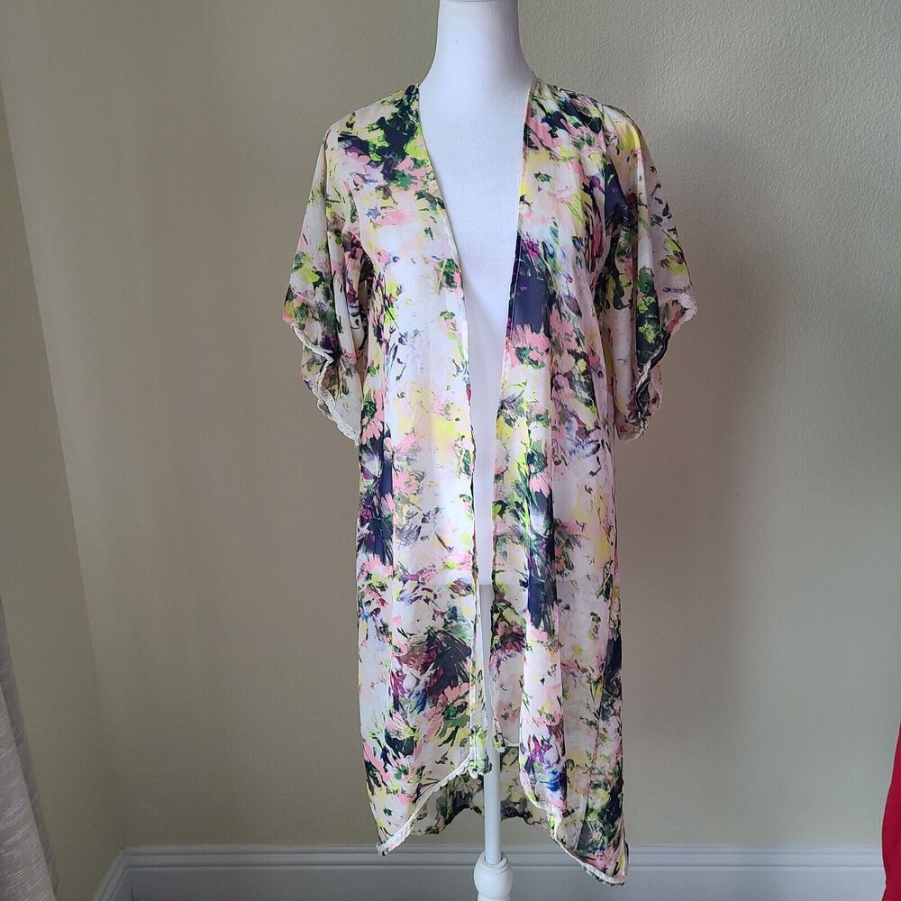Chic Happens Floral Semi-Sheer Beach Swim Cover‎ Up Size Small